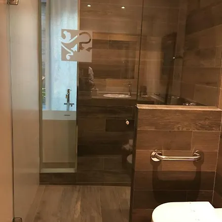 Отель Calabria *