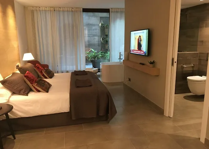 Calabria Hotel *